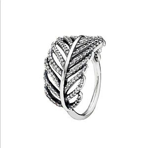 Authentic PANDORA Light as a Feather Clear CZ Ring Size 52 (US size 6)